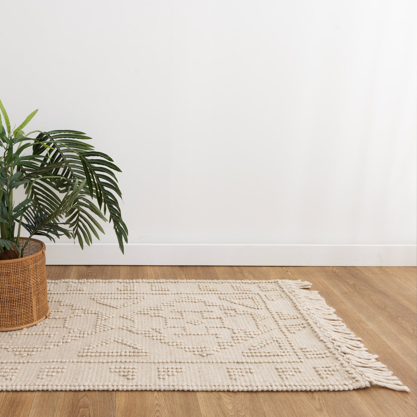 Diego Ornamental Beige Wool Rug - DIEG03