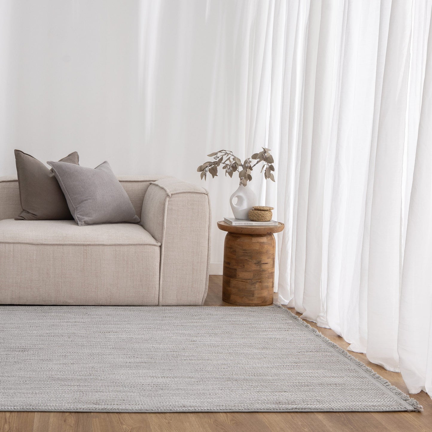 Berno Silver Loop Rug - B004