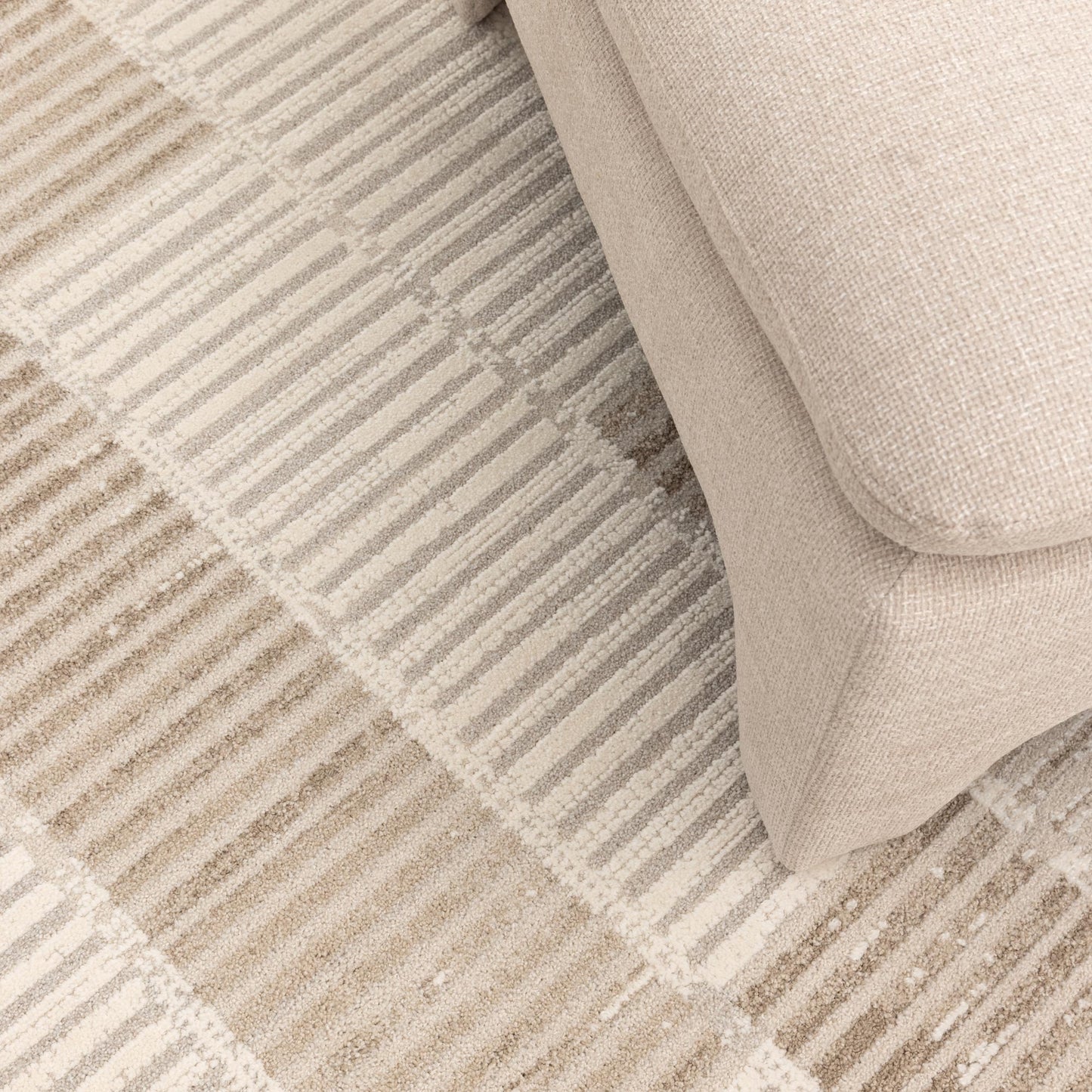 Trend Modern Stripes Grey and Beige Rug - T100