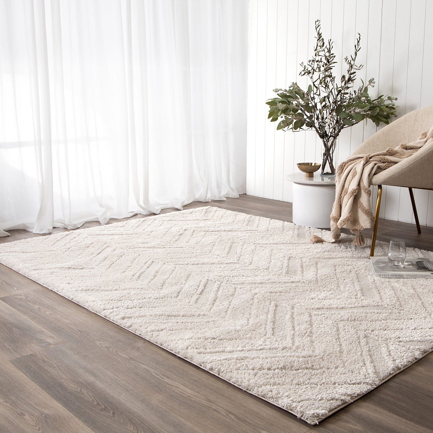 Tender Chevron Beige Shag Rug