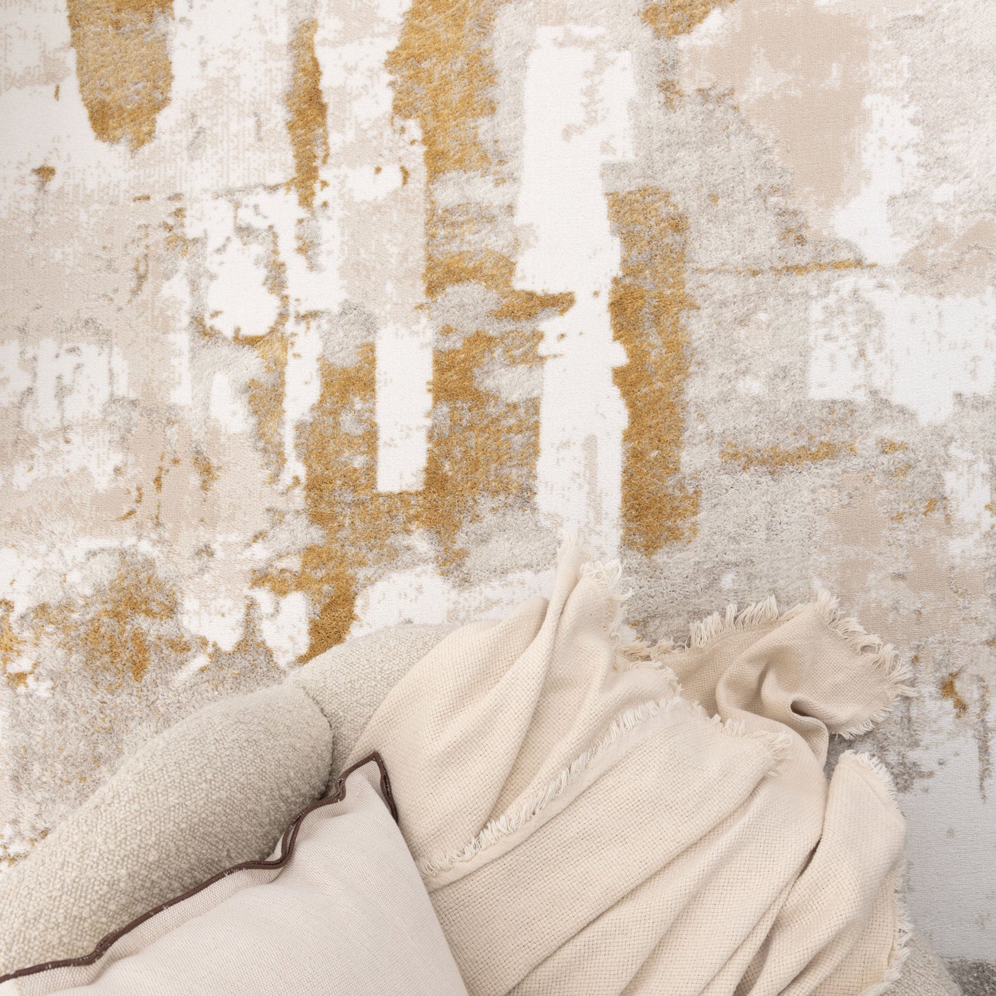 Wellington Abstract Wash Gold Rug - W009