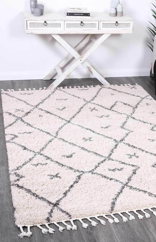 Serenity Mizzie Tribal Cream Grey Rug