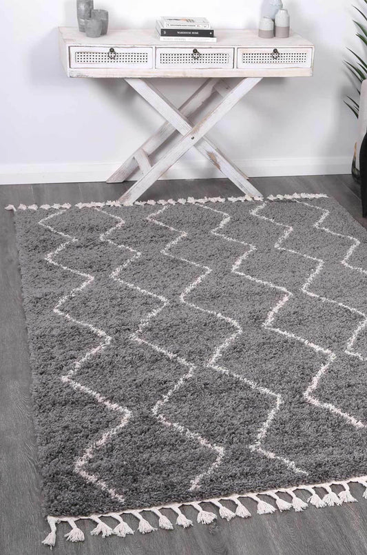 Serenity Levi Tribal Grey Rug