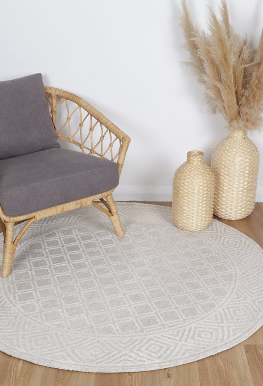 Alayah Diamond Trellis Cream Round Rug