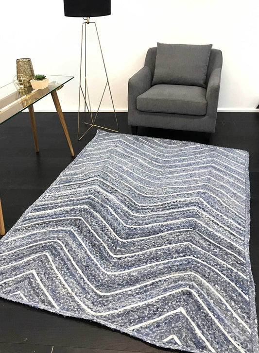 Bonnie Blue Natural Chevron Rug