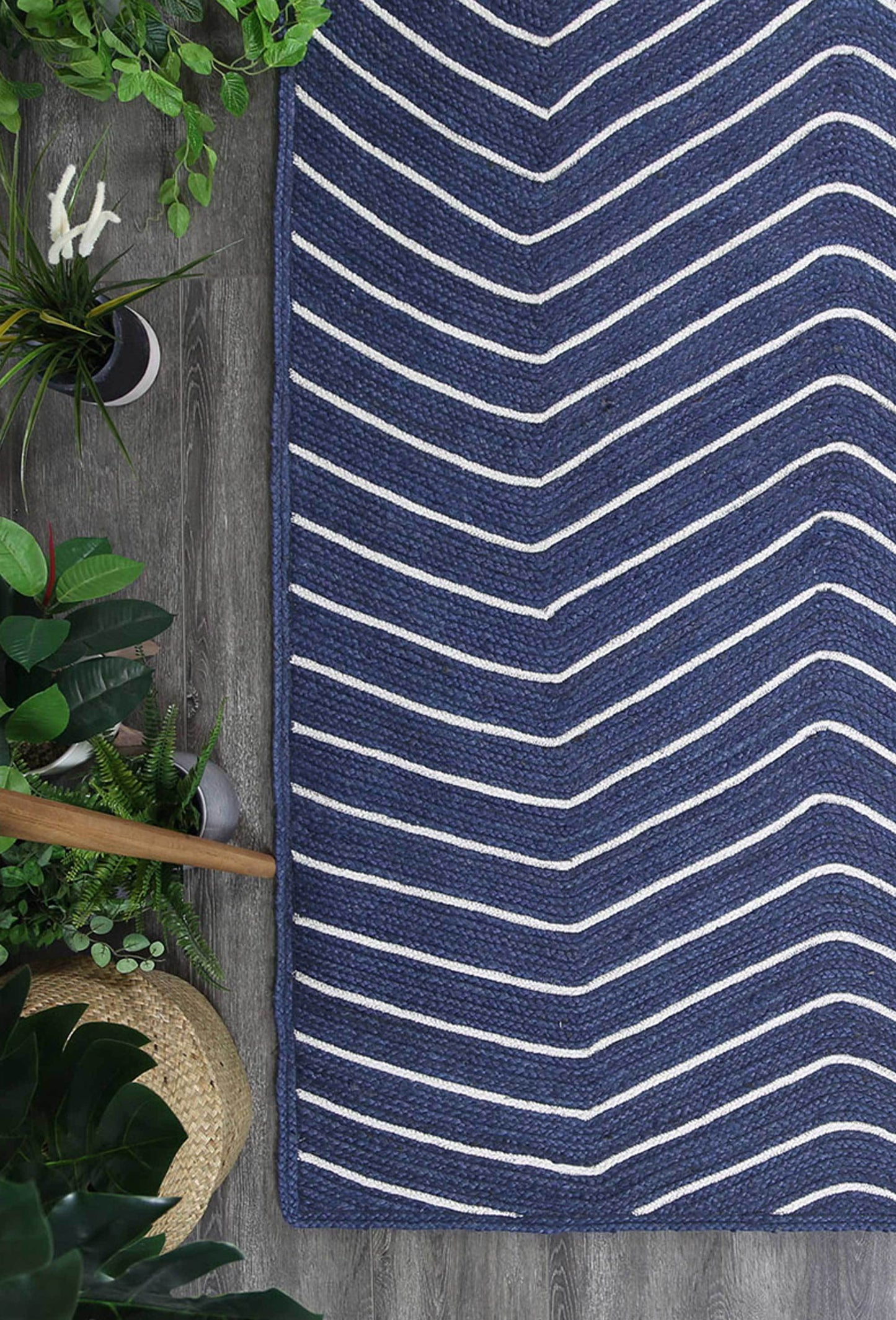 Bonnie Navy Blue Natural Chevron Rug