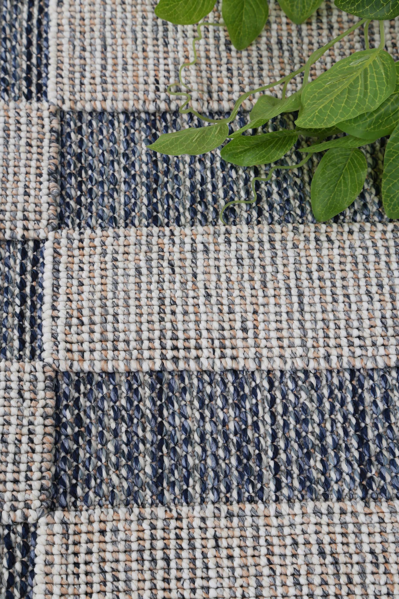 Elara Gan Indoor / Outdoor Grey Rug