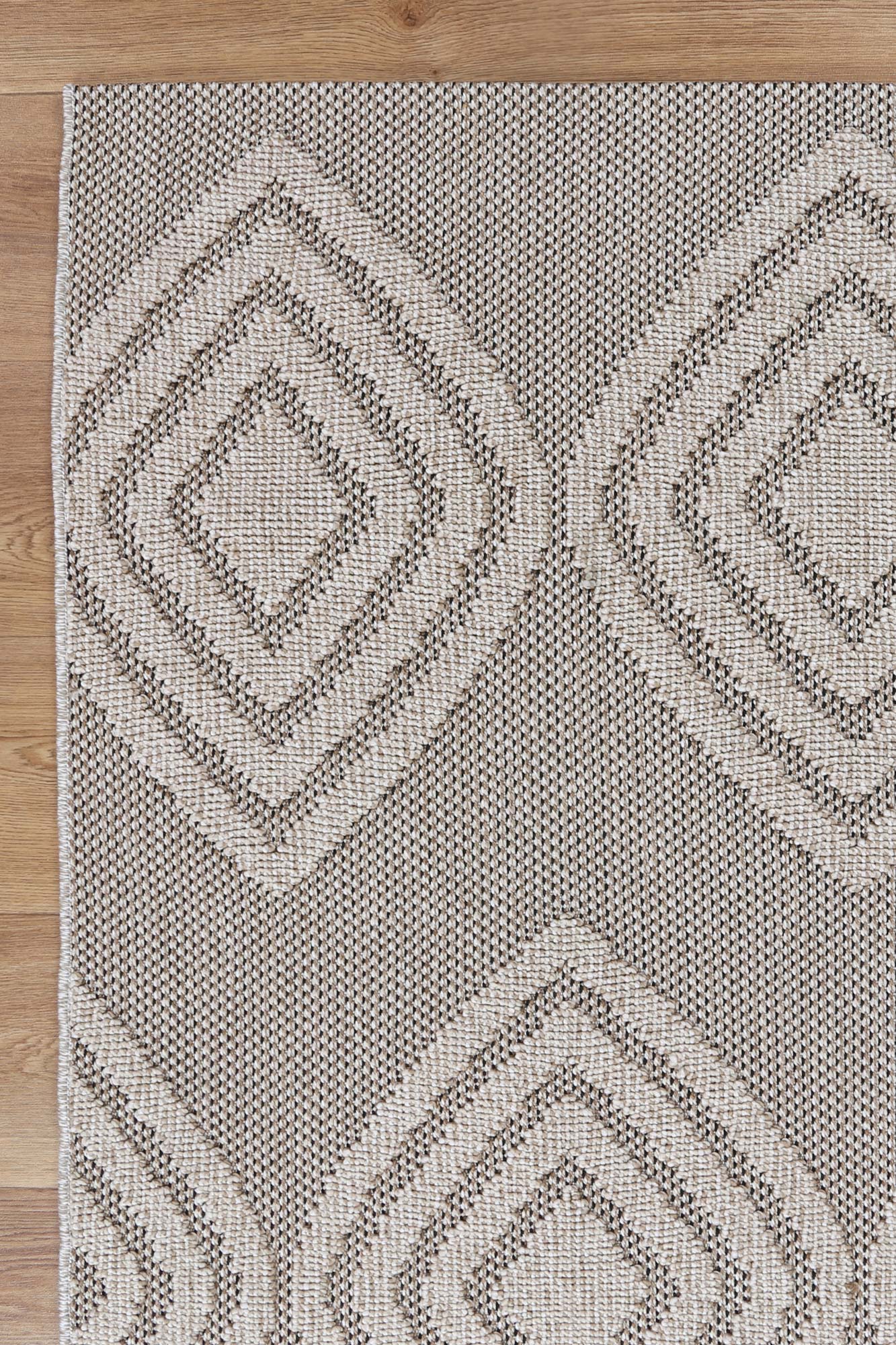 Elara Gamu Indoor / Outdoor Grey Rug